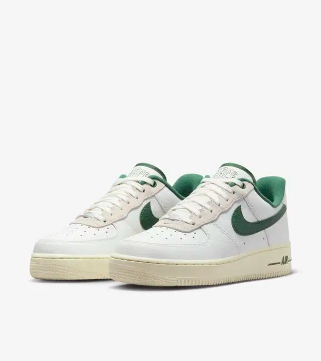 Air Force 1 Summit White and Gorge Green